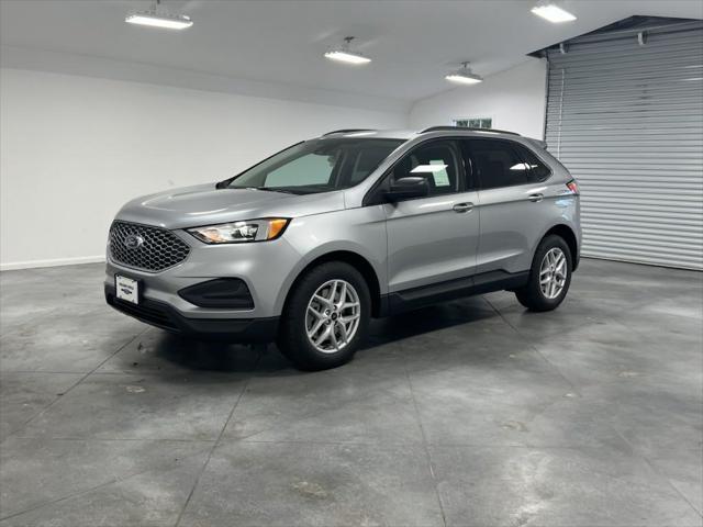 new 2024 Ford Edge car, priced at $30,956