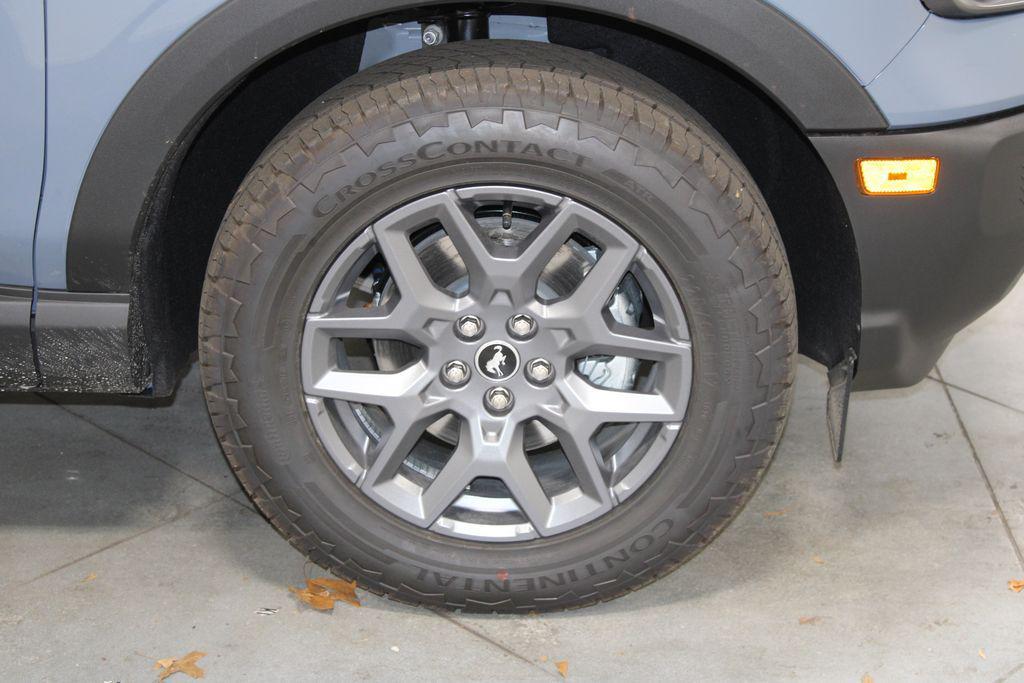 new 2025 Ford Bronco Sport car, priced at $33,176