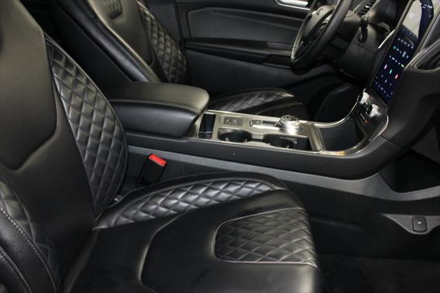 used 2024 Ford Edge car, priced at $31,868