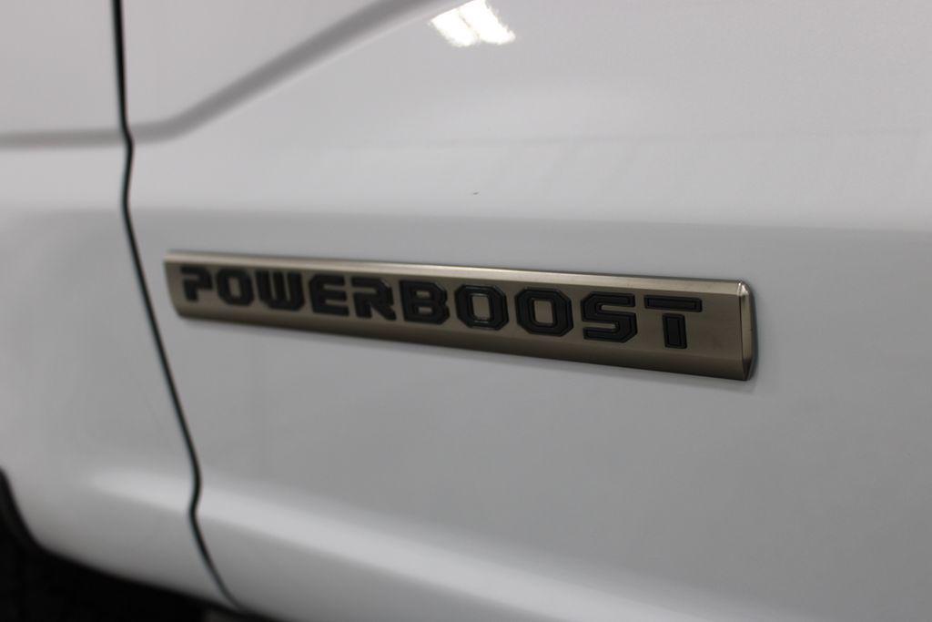 new 2025 Ford F-150 car, priced at $55,998