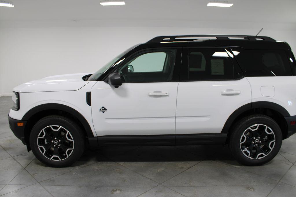new 2025 Ford Bronco Sport car, priced at $36,883