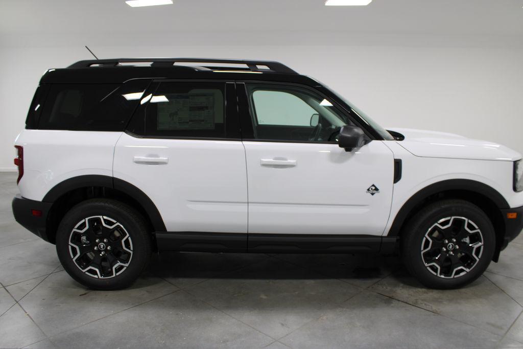 new 2025 Ford Bronco Sport car, priced at $36,883