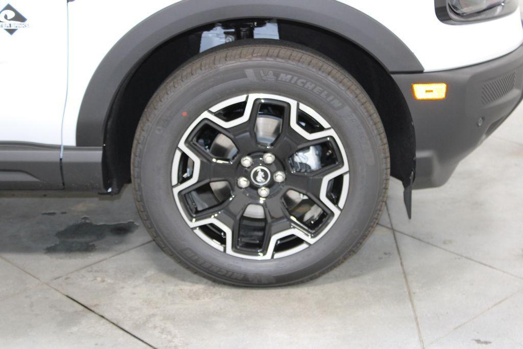 new 2025 Ford Bronco Sport car, priced at $36,883