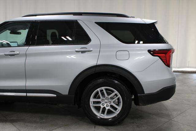 new 2025 Ford Explorer car, priced at $42,414