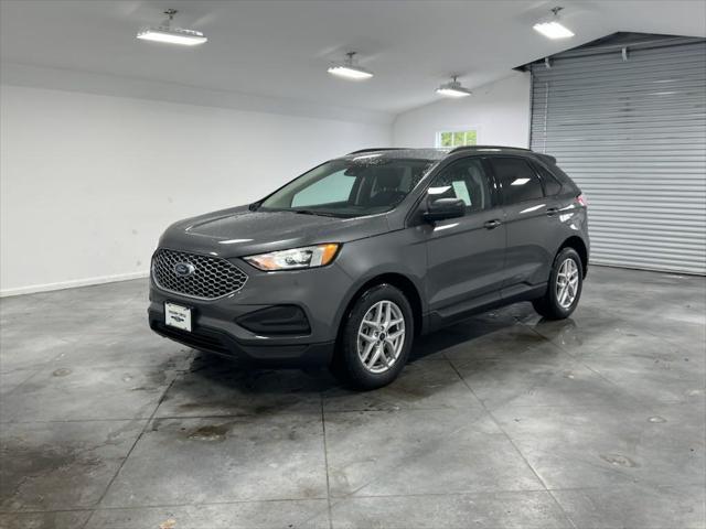 new 2024 Ford Edge car, priced at $32,250