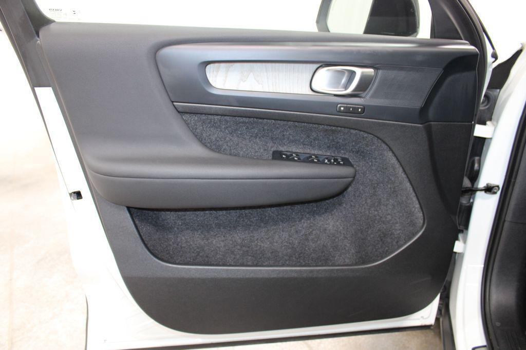 used 2024 Volvo XC40 car, priced at $28,188