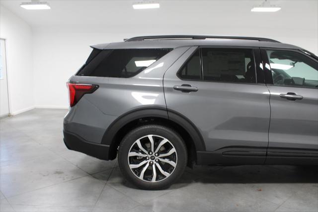 new 2025 Ford Explorer car, priced at $44,349