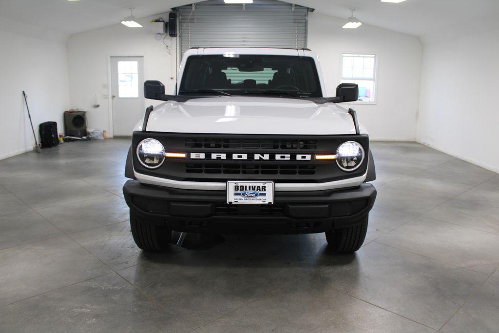 new 2025 Ford Bronco car, priced at $40,675