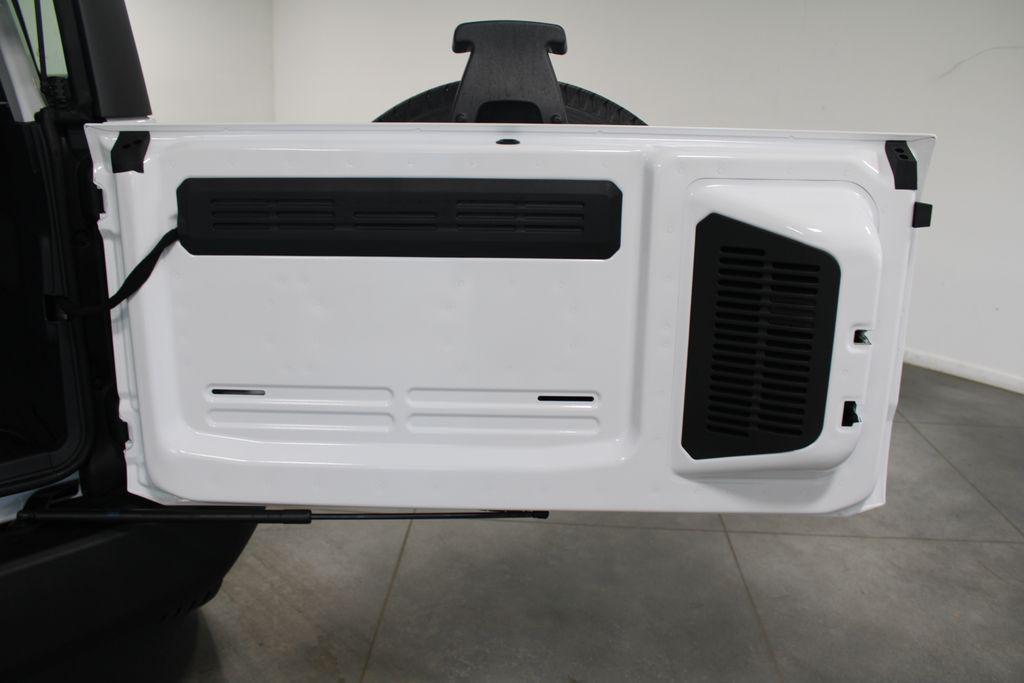 new 2025 Ford Bronco car, priced at $40,675