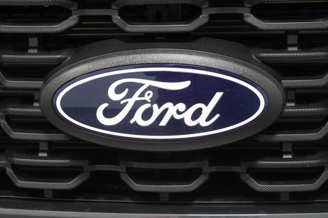 new 2024 Ford F-150 car, priced at $48,823