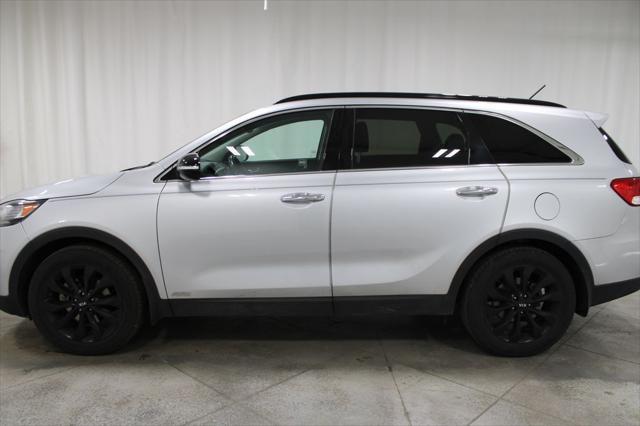 used 2019 Kia Sorento car, priced at $14,000