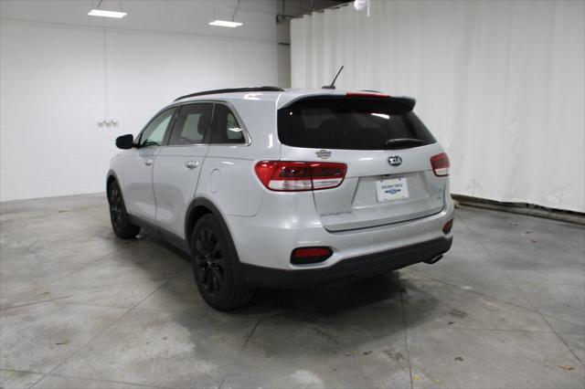 used 2019 Kia Sorento car, priced at $14,000