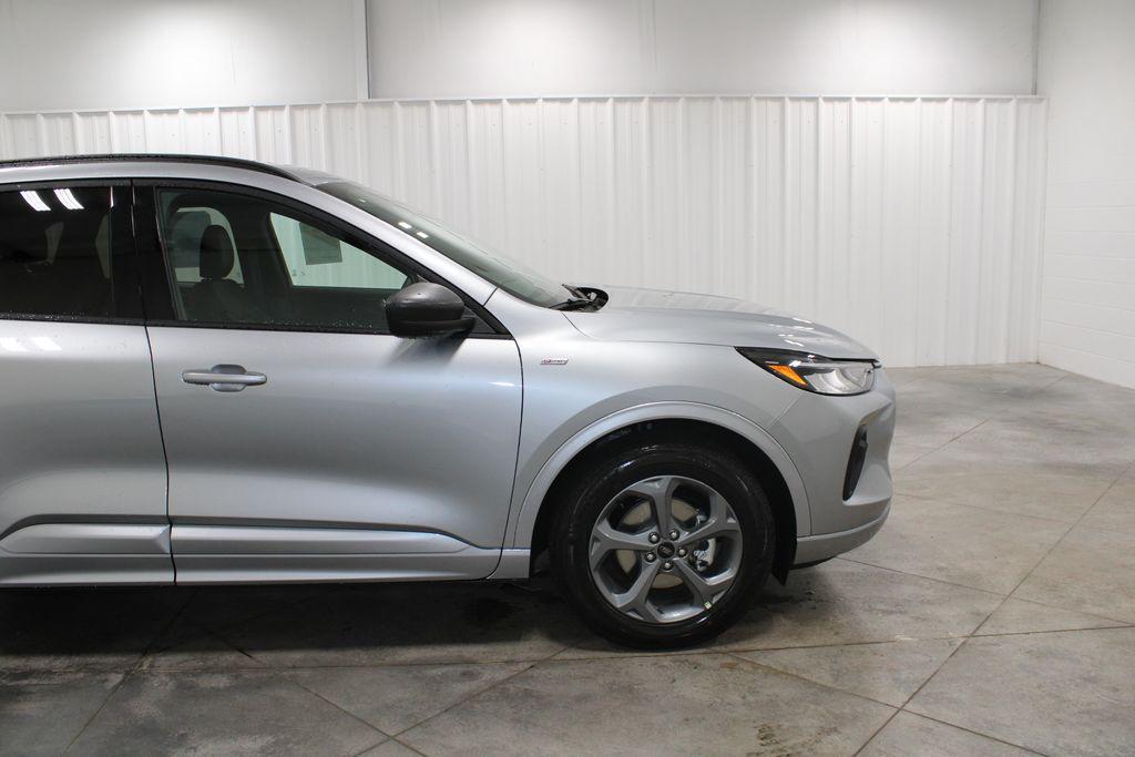 new 2024 Ford Escape car, priced at $25,498