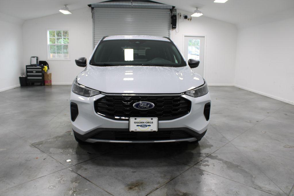 new 2025 Ford Escape car, priced at $25,997