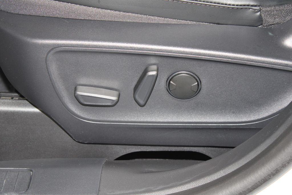 new 2025 Ford Escape car, priced at $25,997