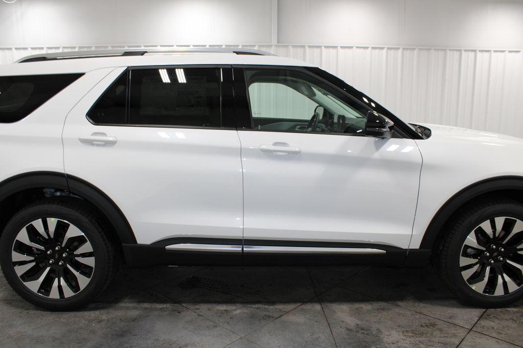 new 2025 Ford Explorer car, priced at $55,288