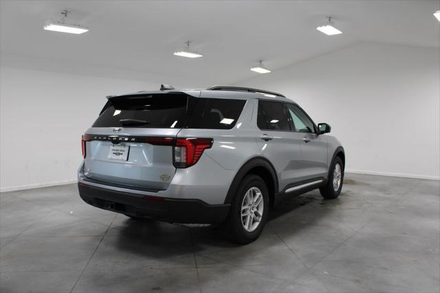 new 2025 Ford Explorer car, priced at $39,581