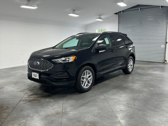 new 2024 Ford Edge car, priced at $33,838