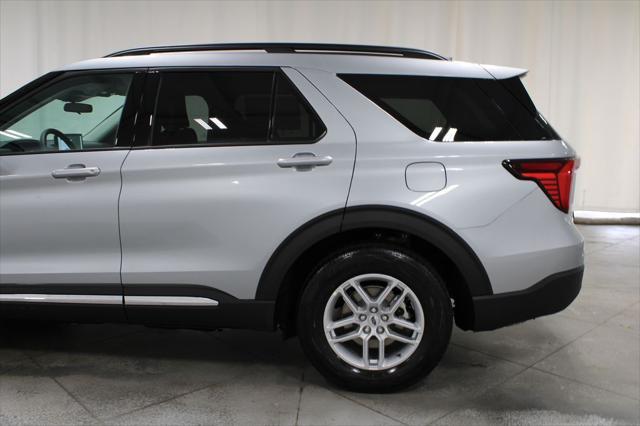 new 2025 Ford Explorer car, priced at $39,523