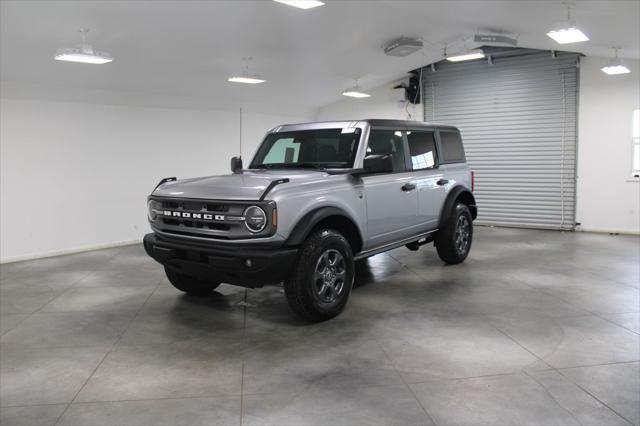 new 2024 Ford Bronco car, priced at $44,252