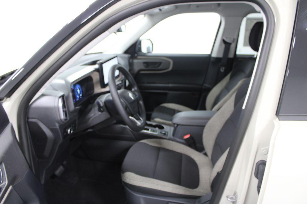 new 2025 Ford Bronco Sport car, priced at $31,384