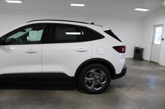 new 2025 Ford Escape car, priced at $36,904