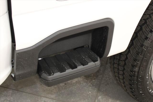new 2025 Ford F-250 car, priced at $85,533