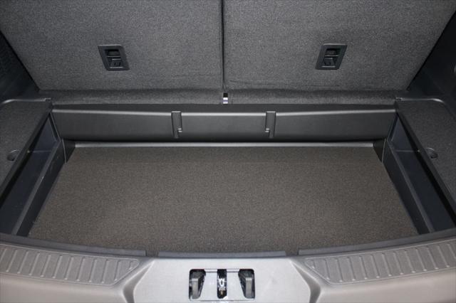 new 2025 Ford Explorer car, priced at $46,351