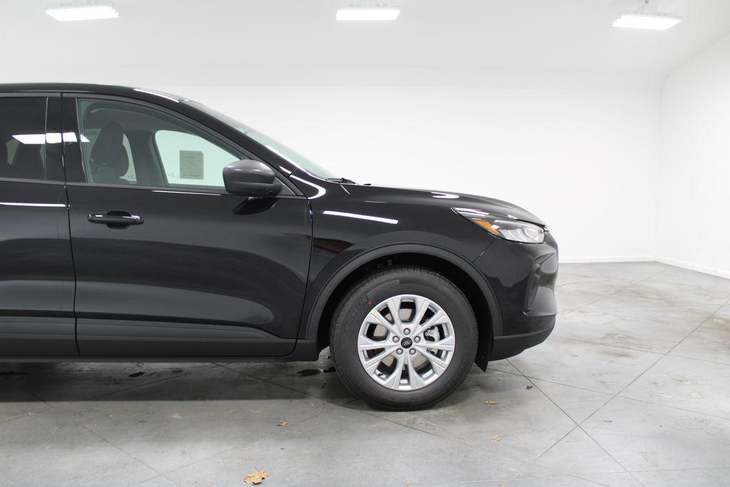 new 2025 Ford Escape car, priced at $23,999