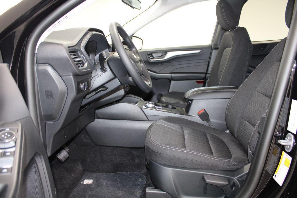 new 2025 Ford Escape car, priced at $23,999
