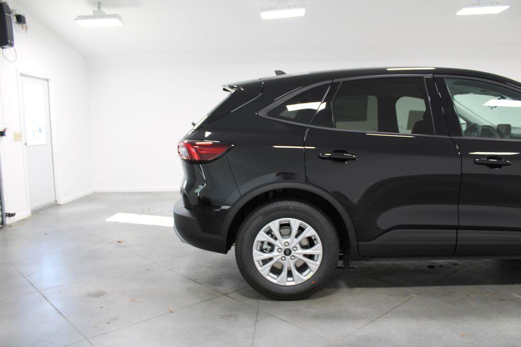 new 2025 Ford Escape car, priced at $23,999
