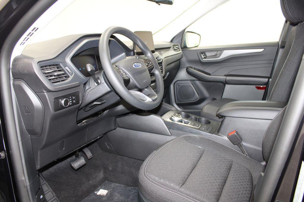 new 2025 Ford Escape car, priced at $23,999