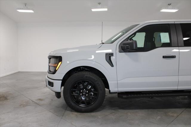 new 2024 Ford F-150 car, priced at $40,749