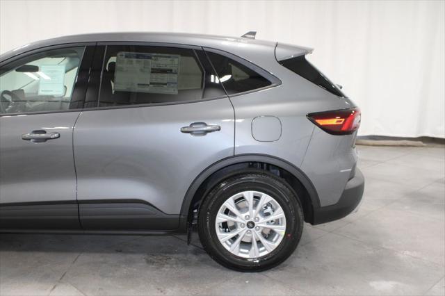 new 2025 Ford Escape car, priced at $29,390