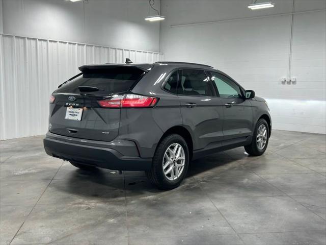 new 2024 Ford Edge car, priced at $35,922