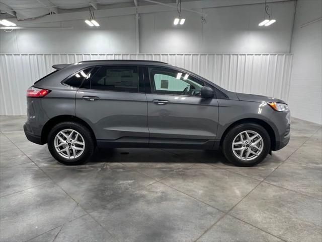 new 2024 Ford Edge car, priced at $35,922