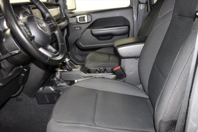 used 2021 Jeep Gladiator car, priced at $30,238