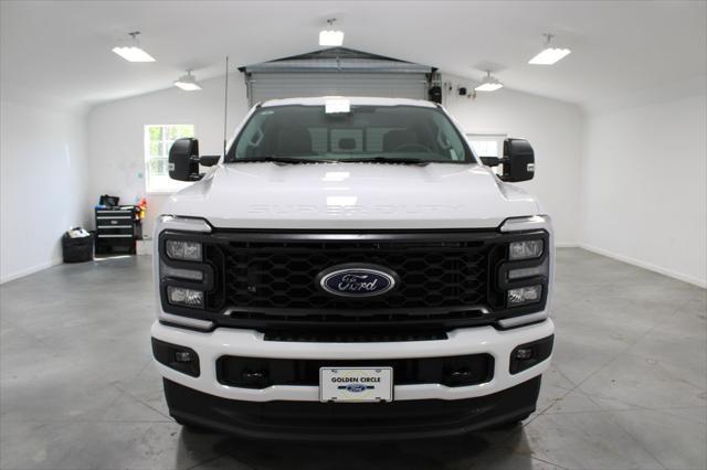 new 2025 Ford F-250 car, priced at $68,893