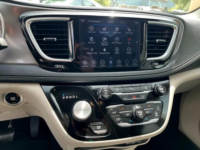 used 2018 Chrysler Pacifica car, priced at $12,995