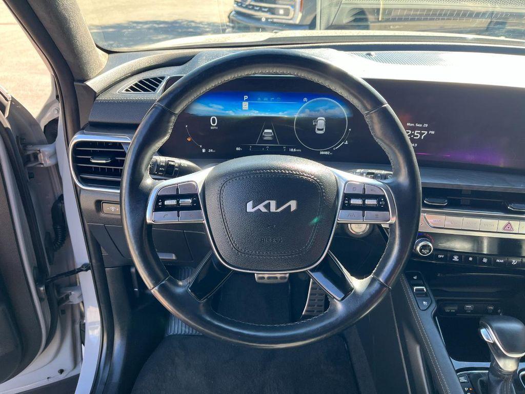 used 2024 Kia Telluride car, priced at $42,995