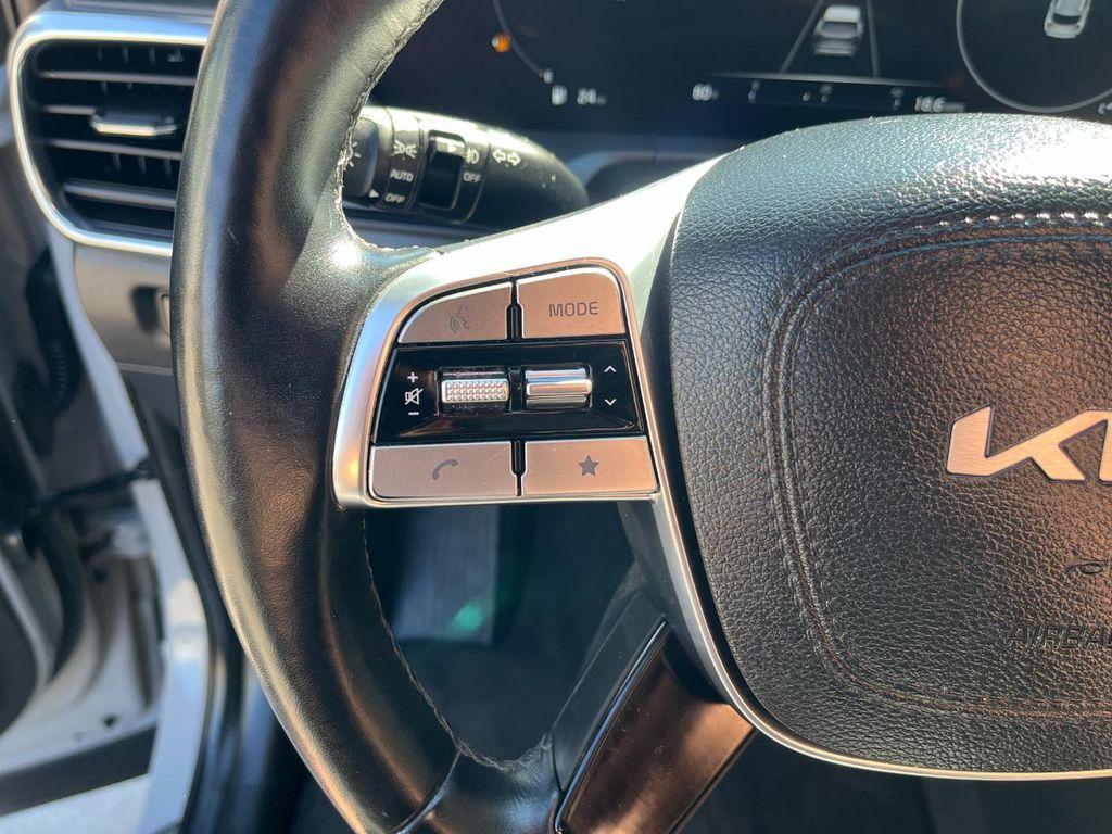 used 2024 Kia Telluride car, priced at $42,995