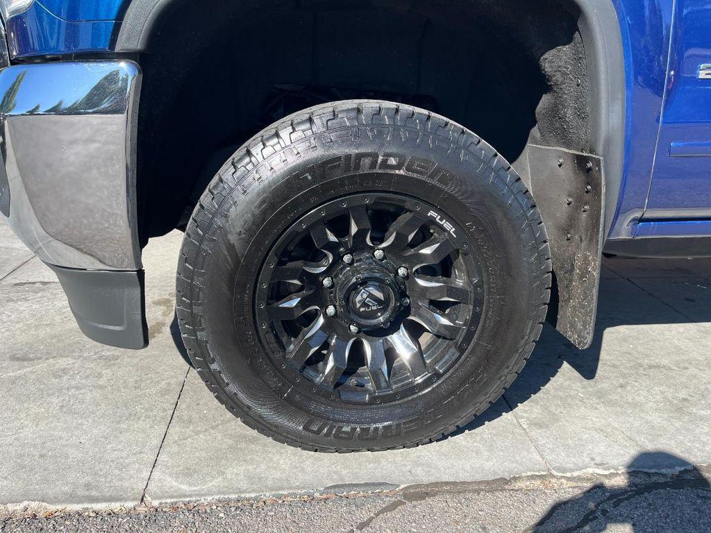 used 2016 GMC Sierra 2500 car, priced at $26,995