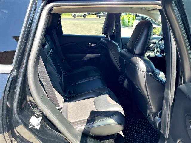 used 2018 Jeep Cherokee car, priced at $15,995