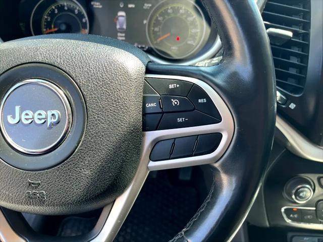 used 2018 Jeep Cherokee car, priced at $15,995