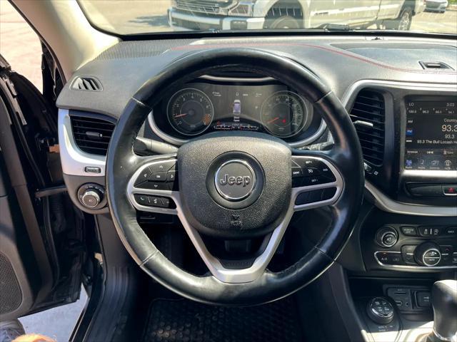 used 2018 Jeep Cherokee car, priced at $15,995