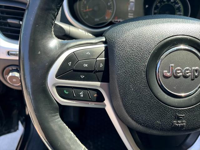 used 2018 Jeep Cherokee car, priced at $15,995