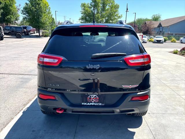 used 2018 Jeep Cherokee car, priced at $15,995