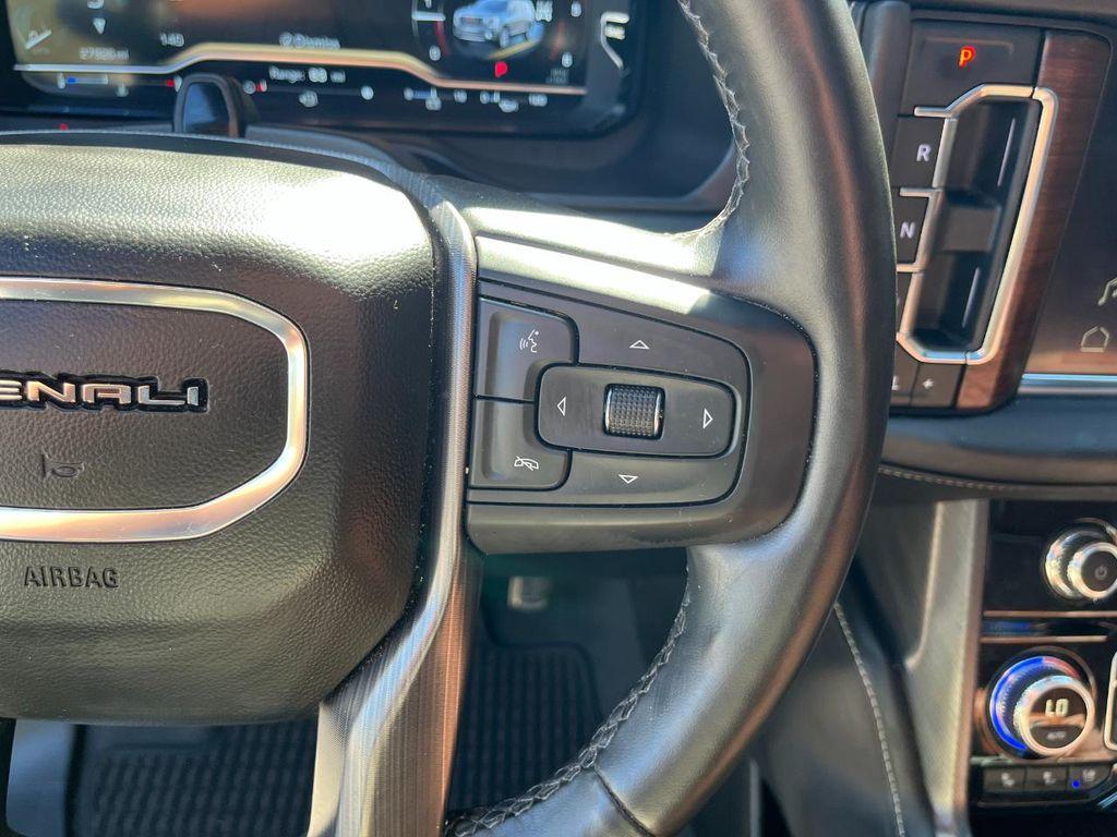 used 2024 GMC Yukon car, priced at $82,995