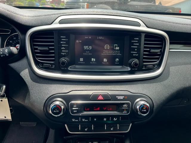 used 2020 Kia Sorento car, priced at $19,995