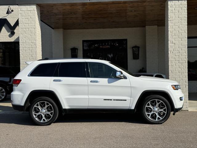 used 2020 Jeep Grand Cherokee car, priced at $25,990